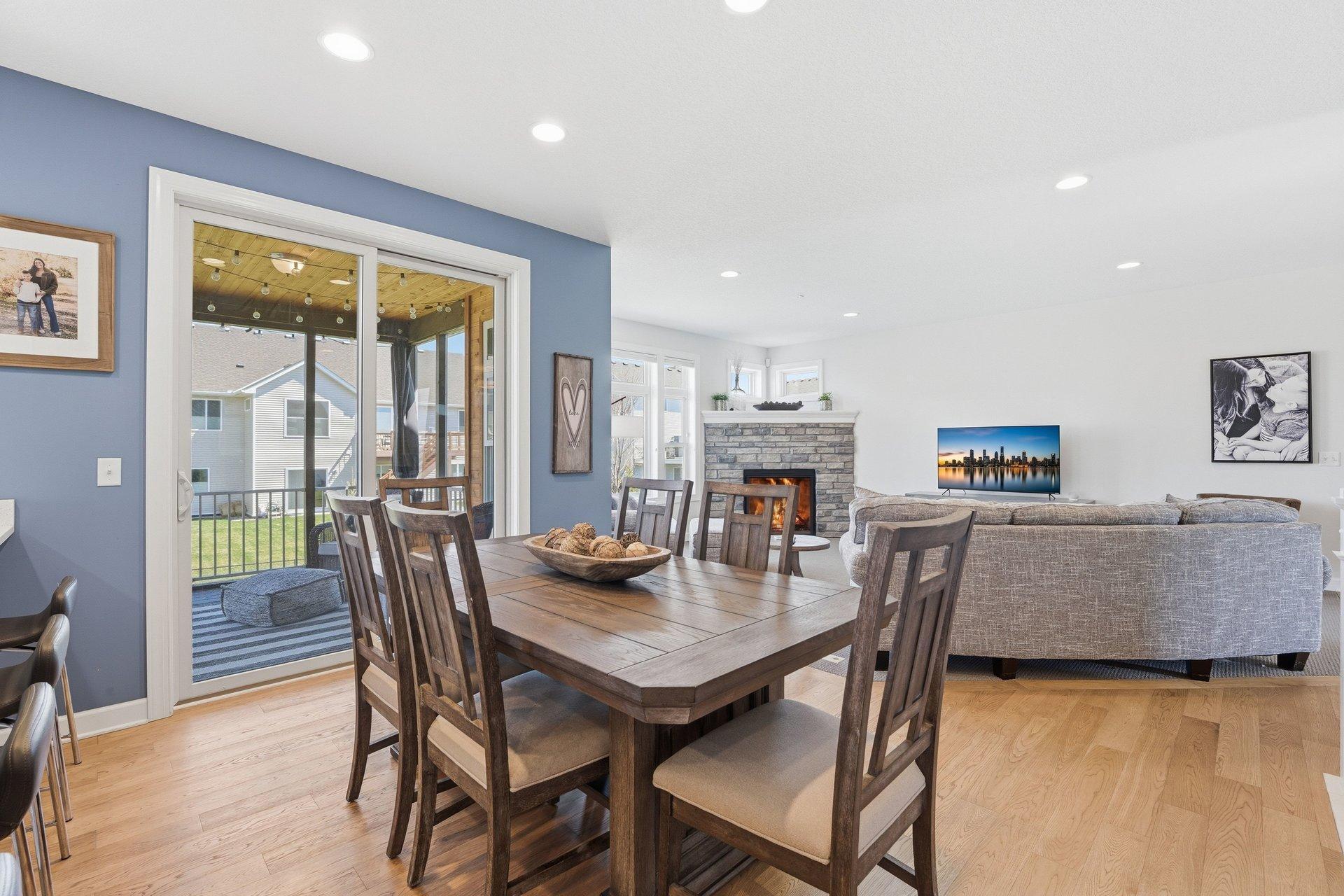 Dining to living view