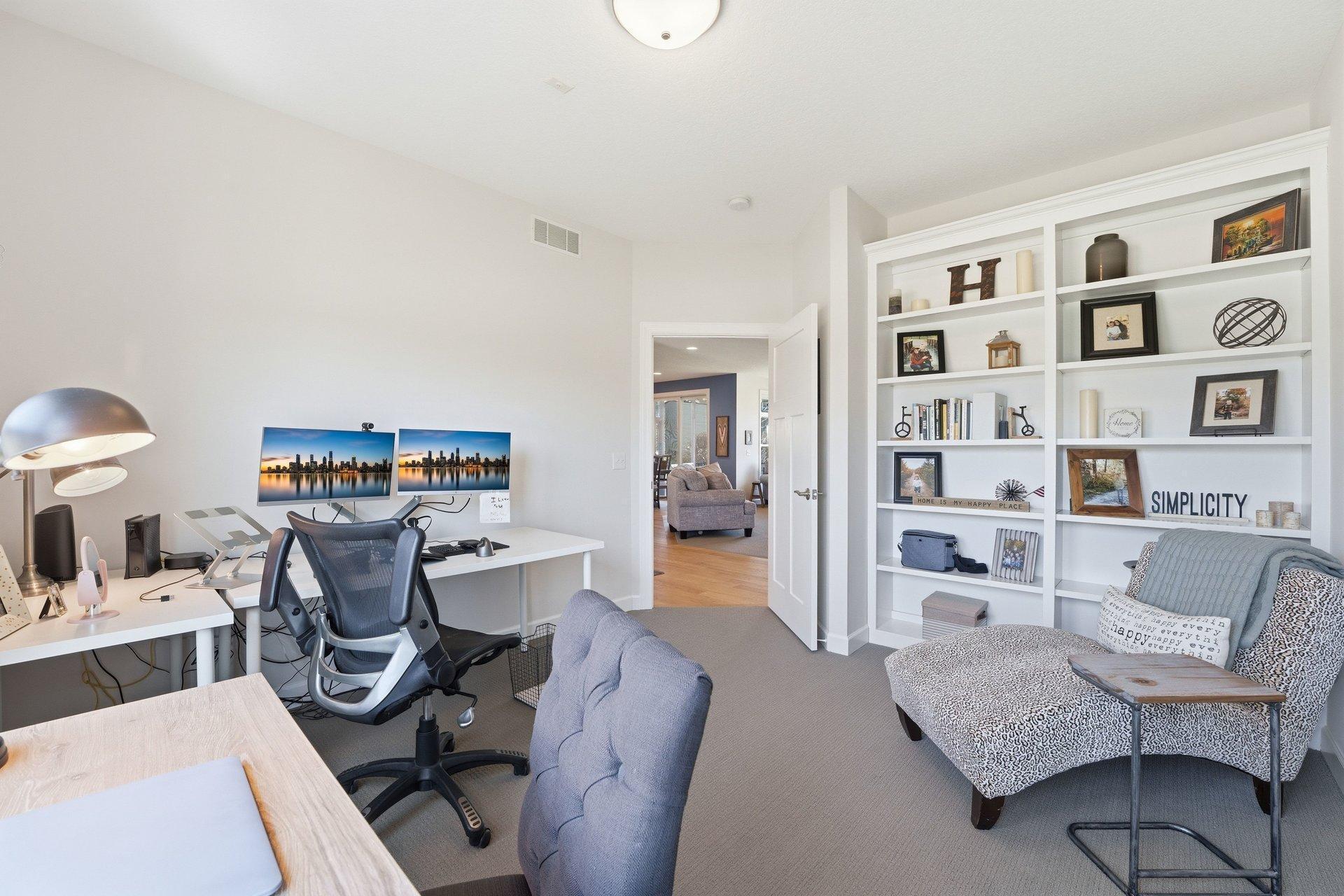 Main level office/bedroom 2