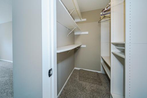 10742 Toledo Court, Bloomington, MN 55437