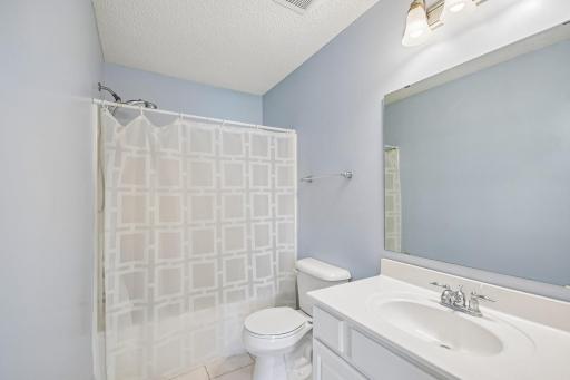 630 Sutherland Drive, Saint Paul, MN 55129