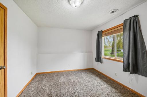 32-web-or-mls-Navajo St NW-S0705-032.jpg