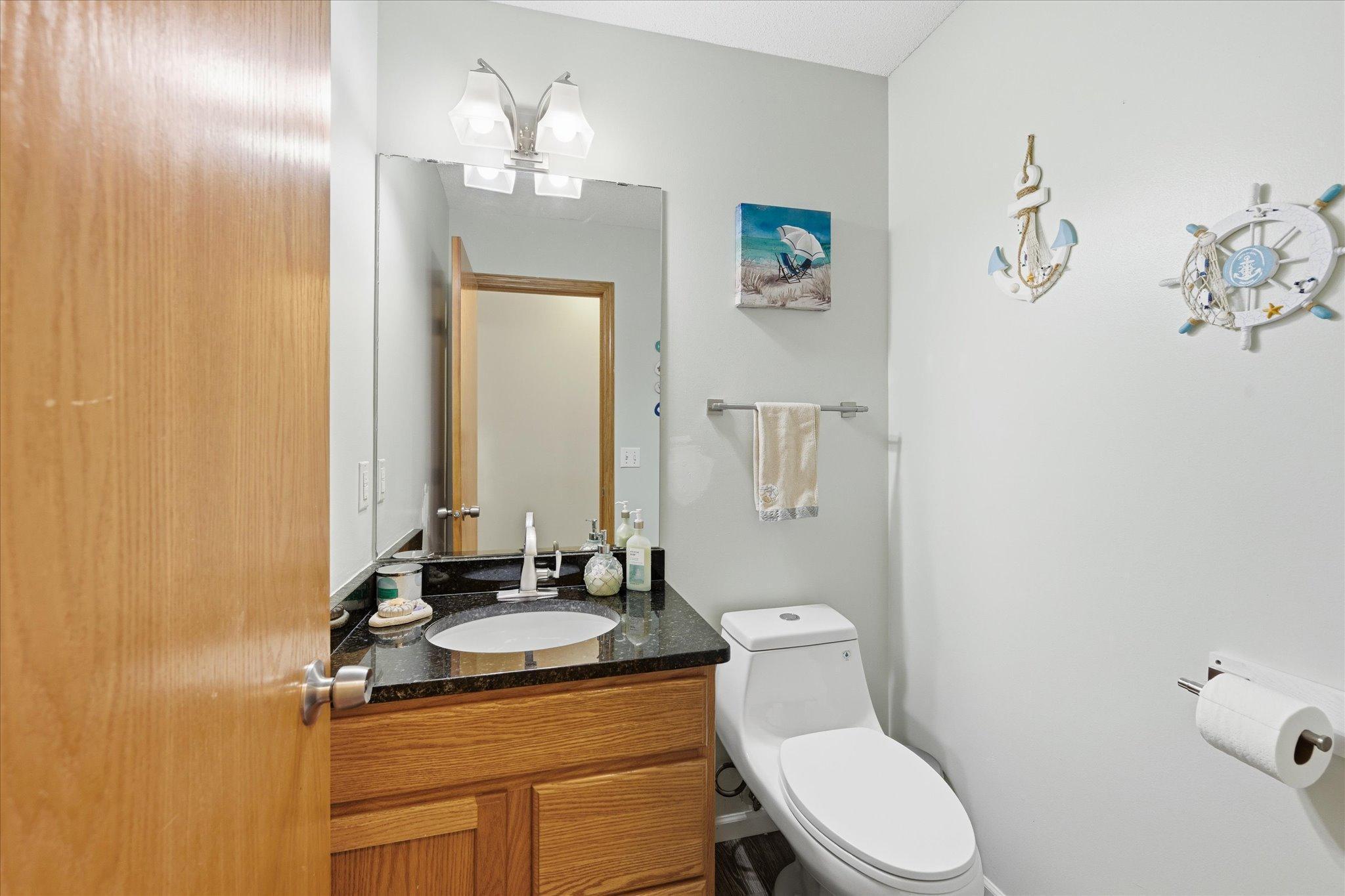 Main floor 1/2 bathoom