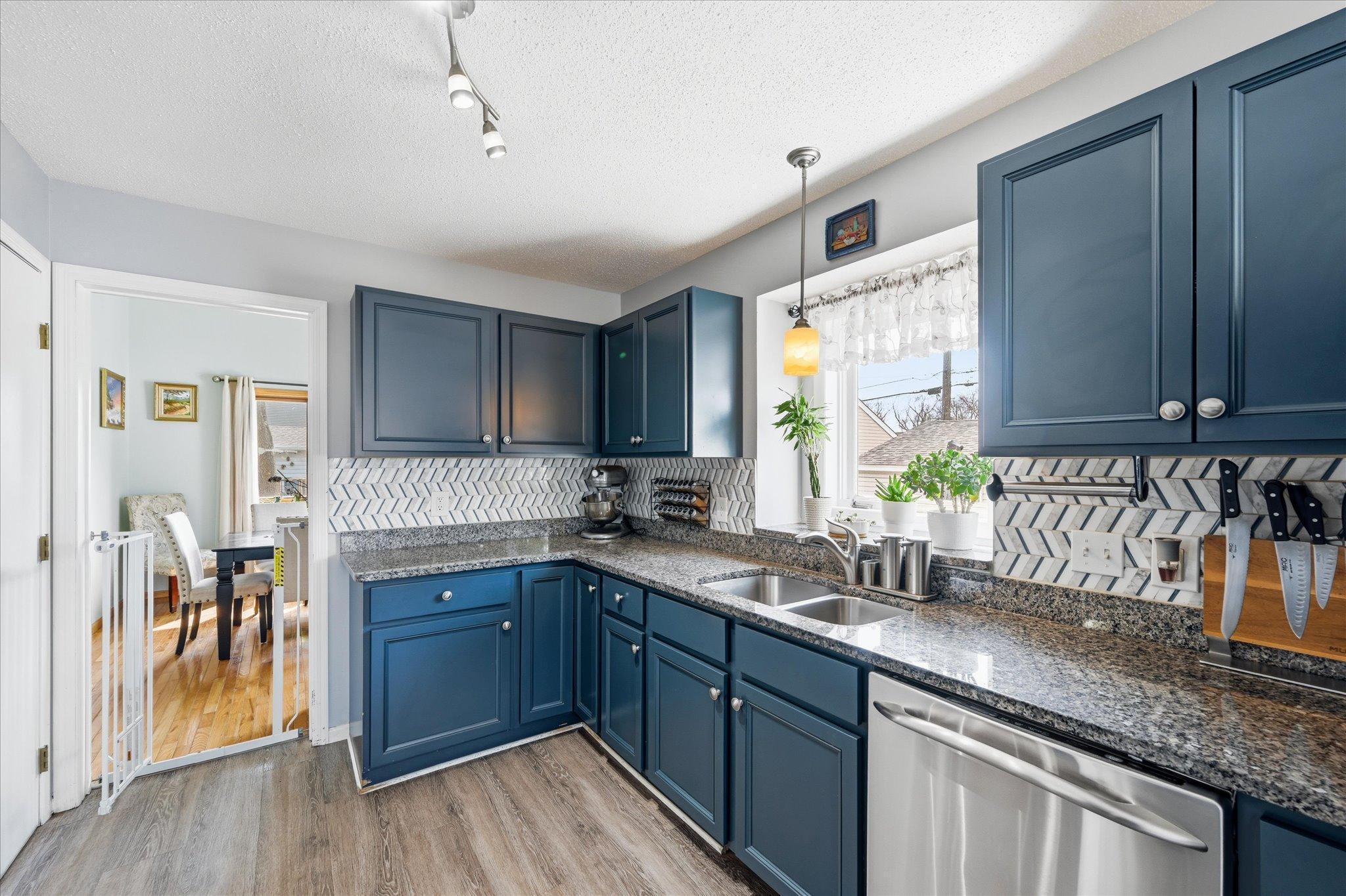 Newly updated kitchen with tons of storage