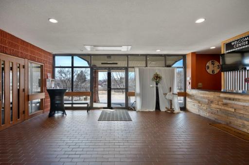 114 Dahlin Avenue NE, Isanti, MN 55040