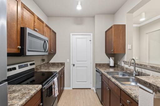 13560 Technology Drive, 1228, Eden Prairie, MN 55344