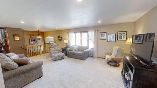 1309 Oriole Drive, Albert Lea, MN 56007