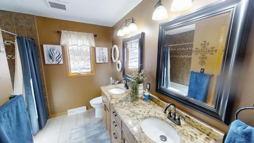 1309 Oriole Drive, Albert Lea, MN 56007