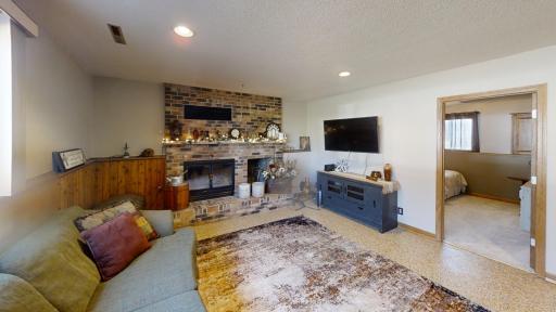1309 Oriole Drive, Albert Lea, MN 56007