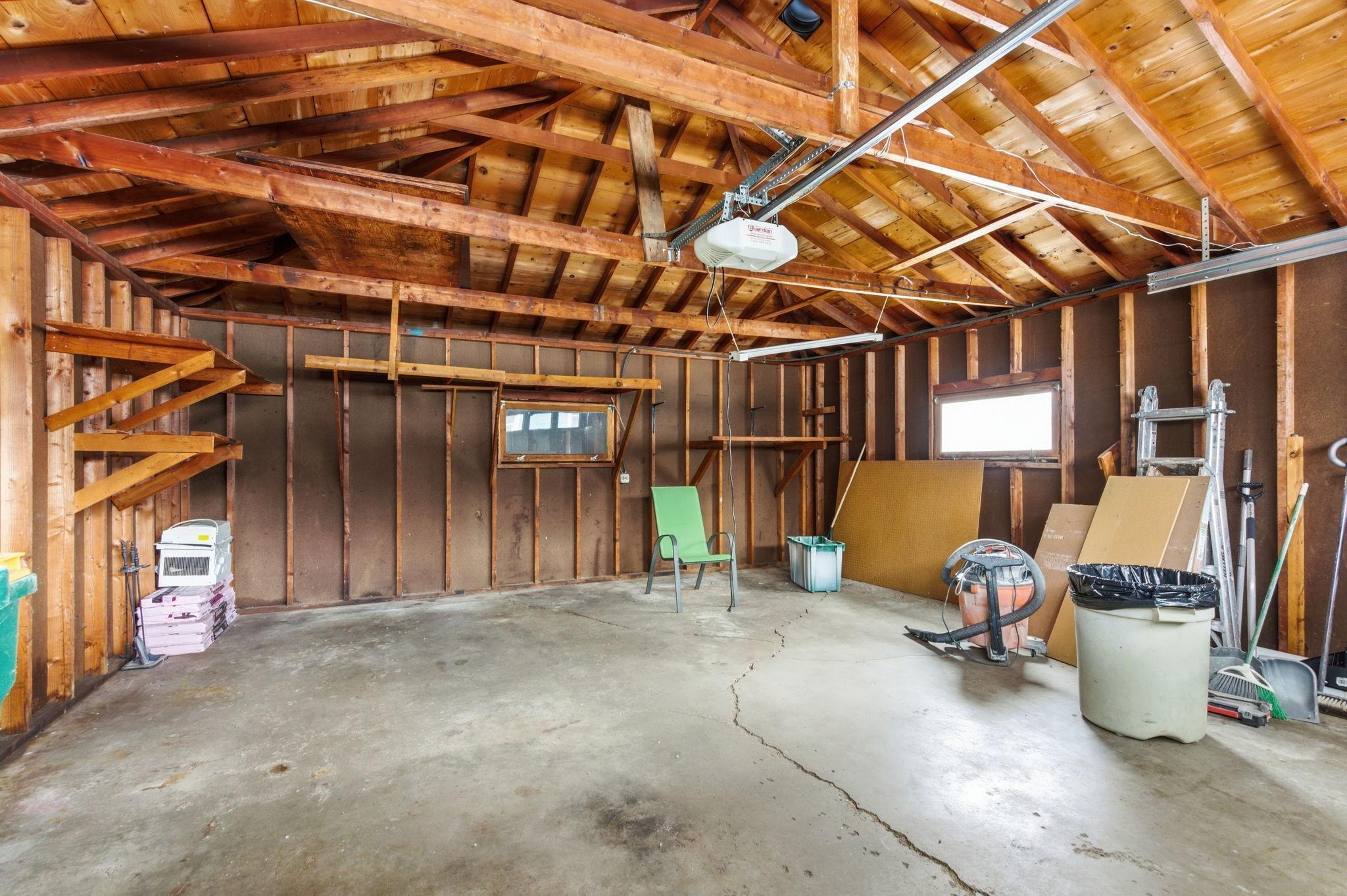 68-web-or-mls-3418 Xenia Ave-68.jpg