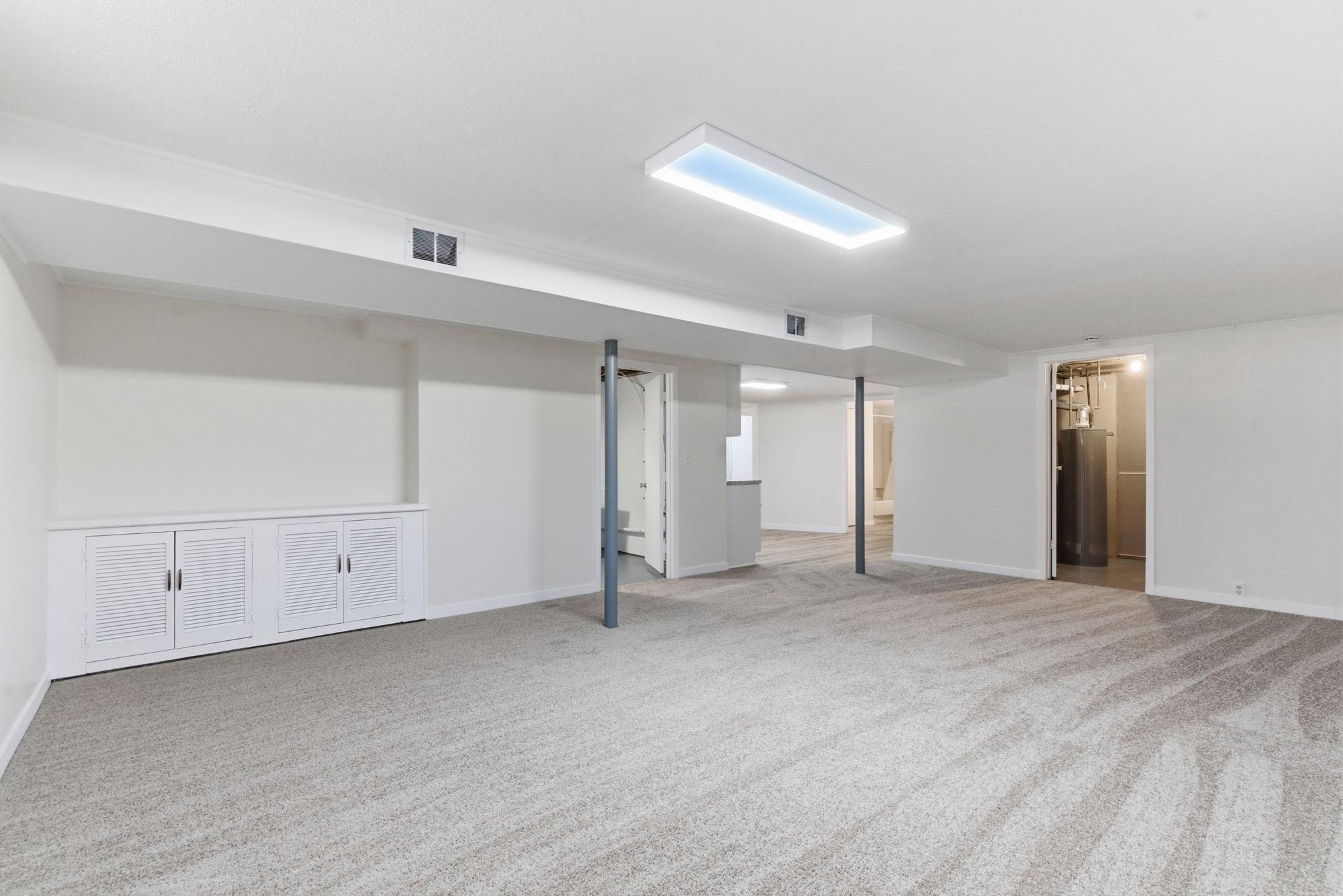 65-web-or-mls-3418 Xenia Ave-65.jpg