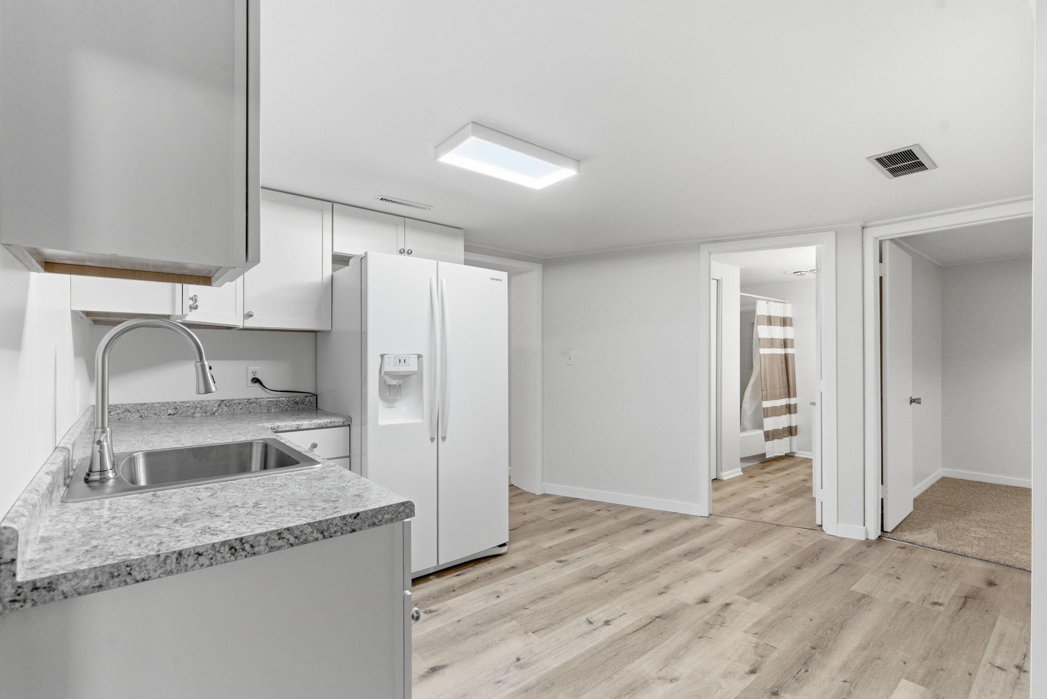 57-web-or-mls-3418 Xenia Ave-57.jpg