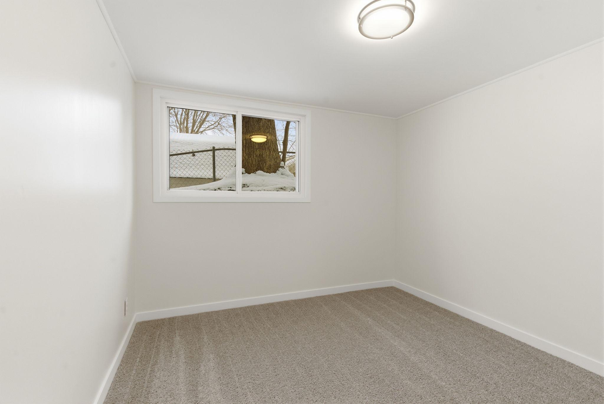 53-web-or-mls-3418 Xenia Ave-53.jpg