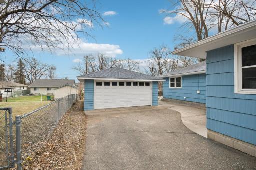3418 Xenia Avenue N, Crystal, MN 55422