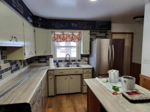 300 6th Street W, Hector, MN 55342
