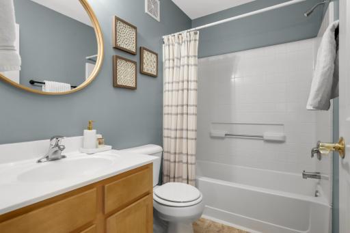 10613 172nd Lane NW, Elk River, MN 55330