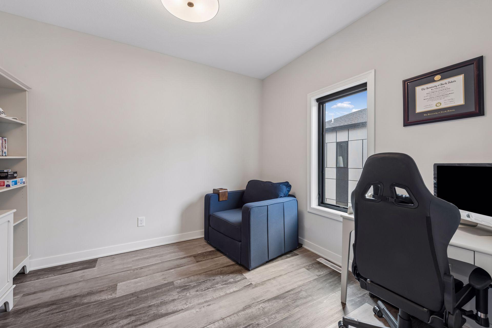 Bedroom 1 (Could be office / workout room)