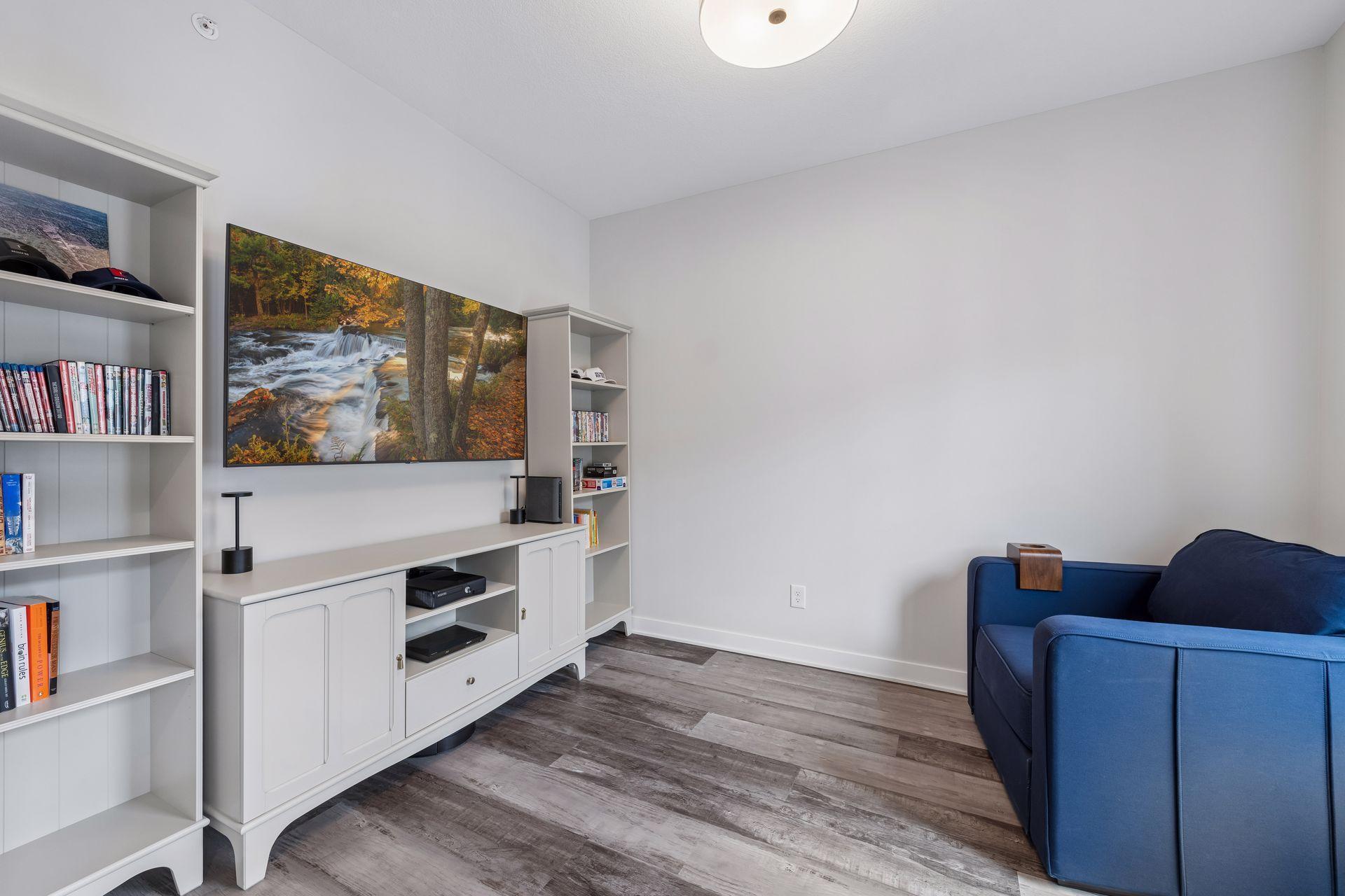 Bedroom 1 (Could be office / workout room)