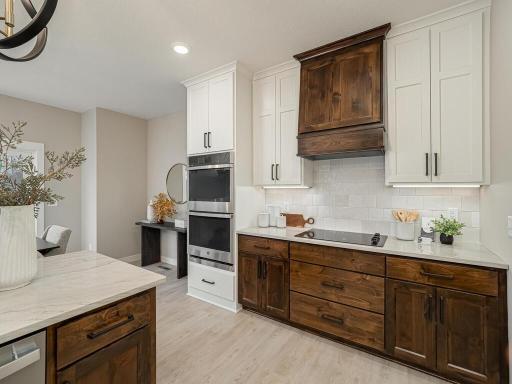 20648 Tamarack St NW Oak Grove MN 55011 USA-014-015-Kitchen-MLS_Size.jpg