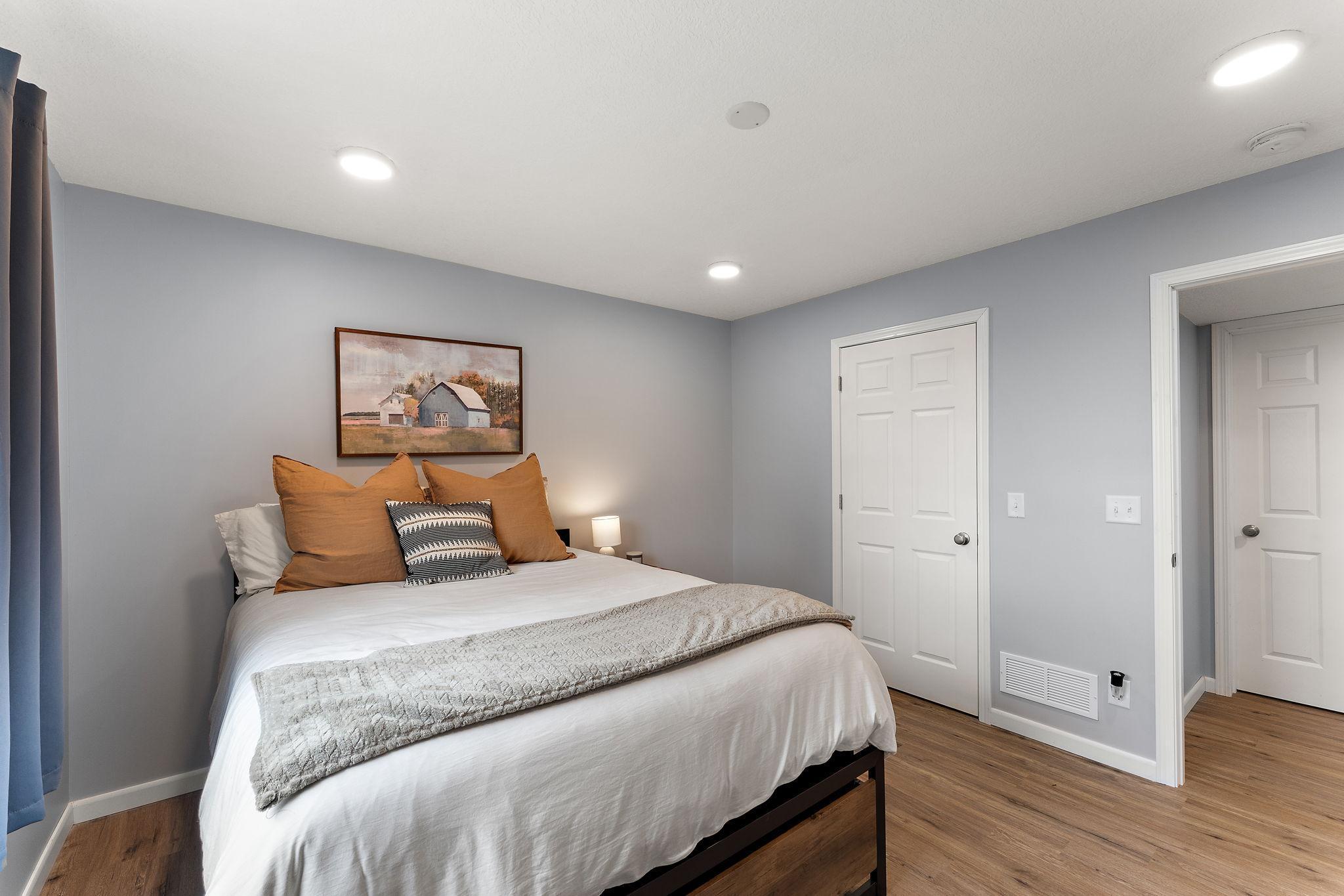 New flooring and large closet