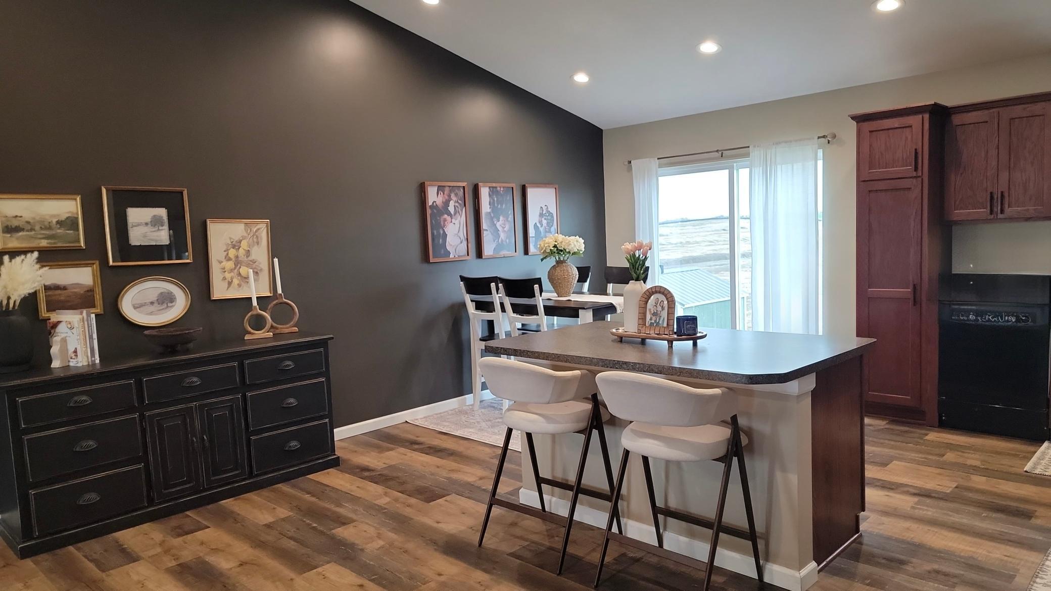 Quick meals just off the island