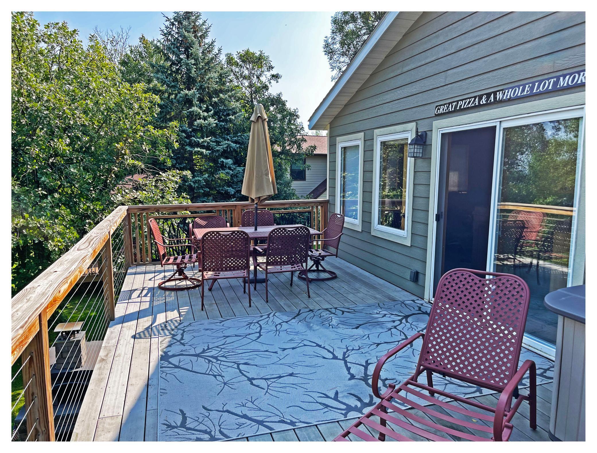 Lakeside Composit Deck.jpg