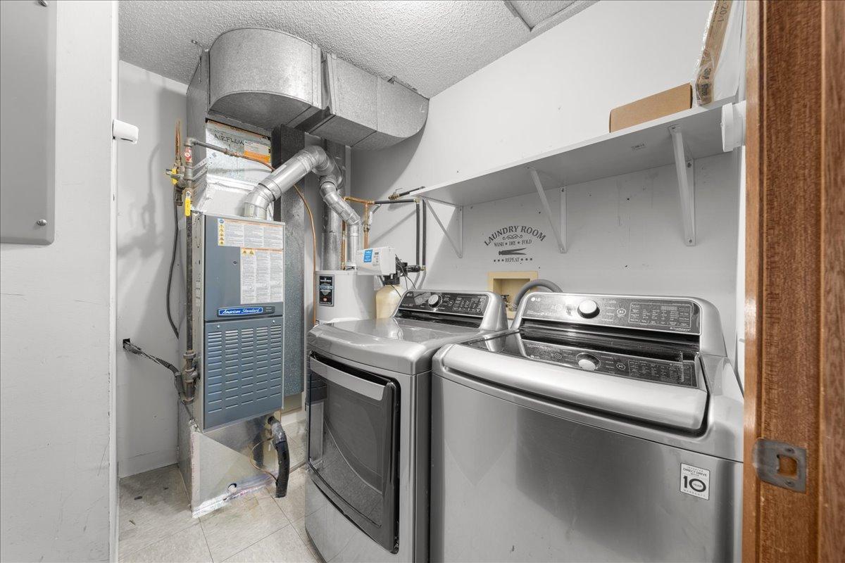 Laundry/ Utility Room