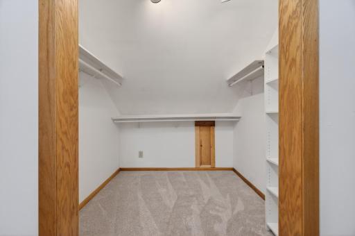 639 Barbara Lane, Lino Lakes, MN 55014