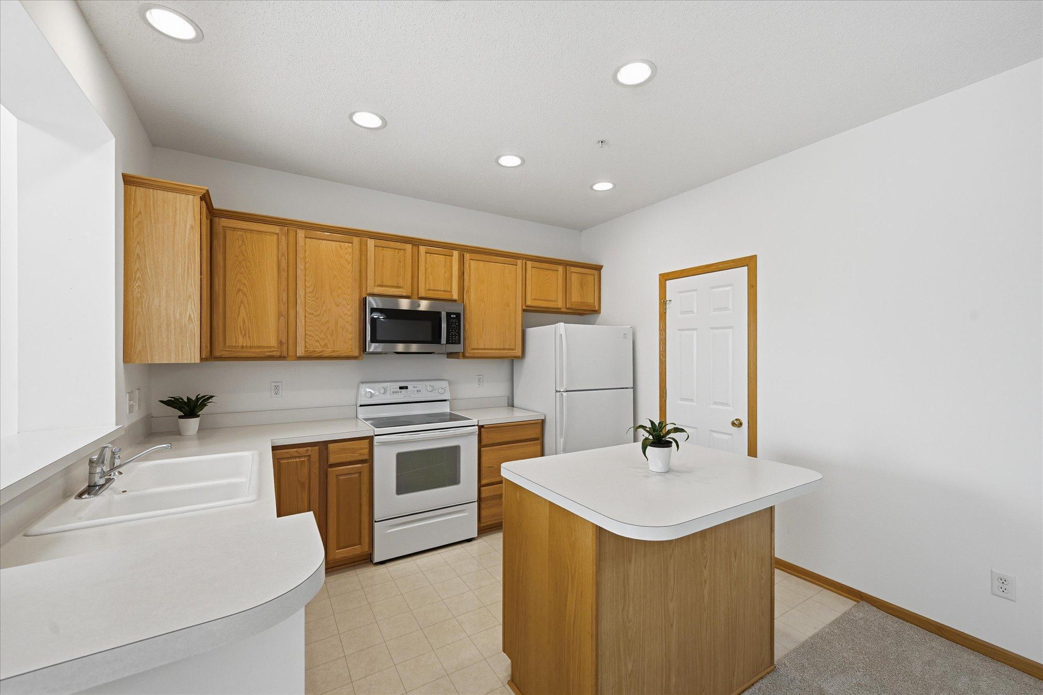 New microwave July 2023.