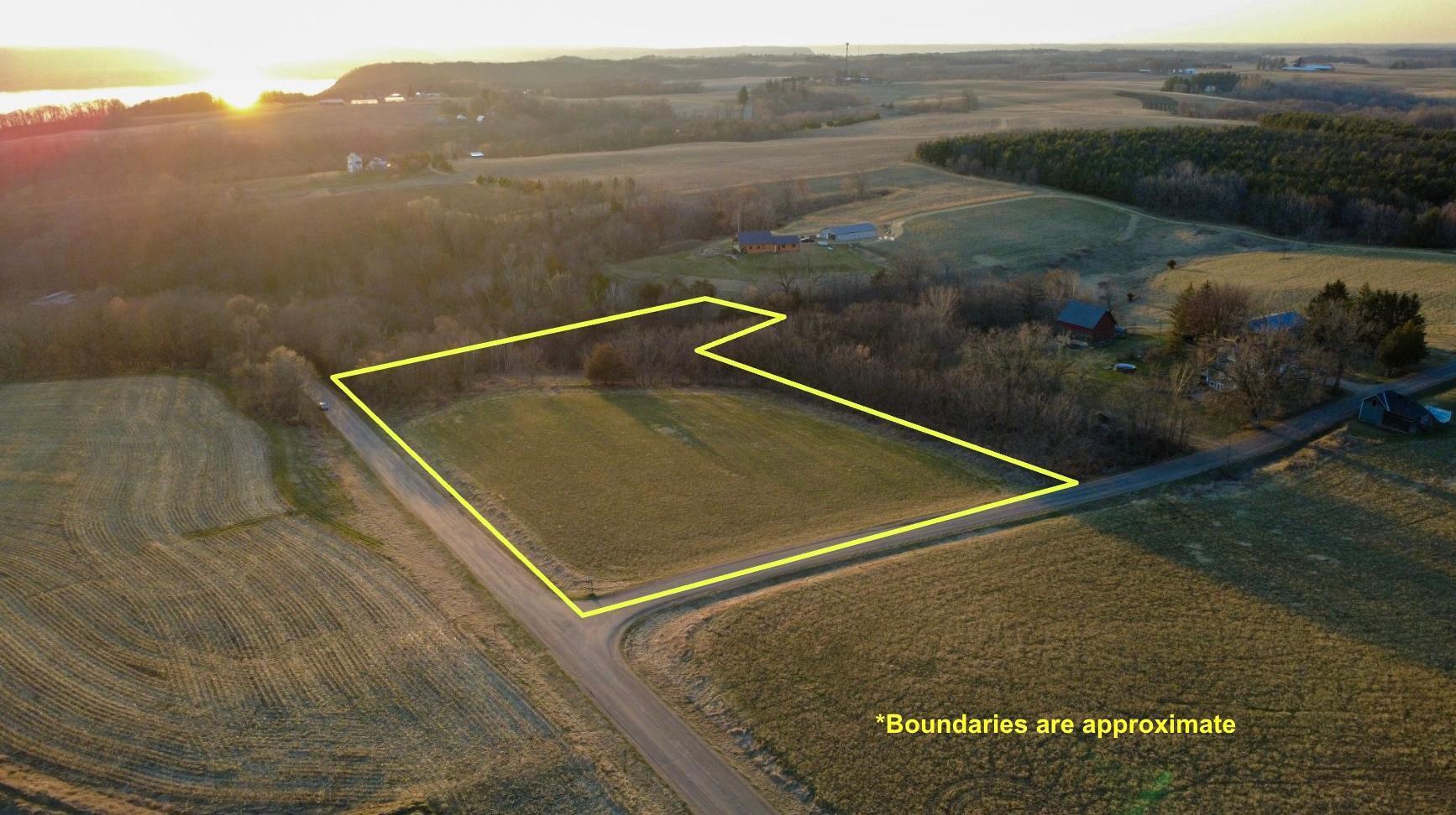 Pepin Bluff 1-00.jpg