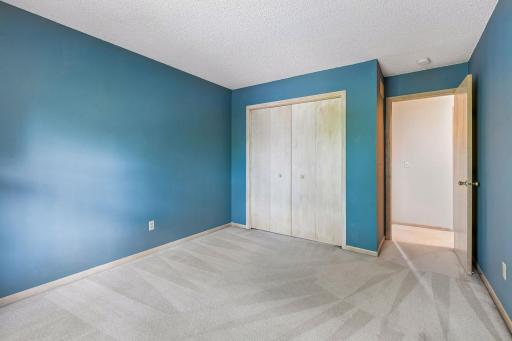 13820 Sunset Lake Drive, Burnsville, MN 55337