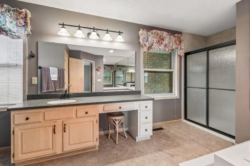 13820 Sunset Lake Drive, Burnsville, MN 55337