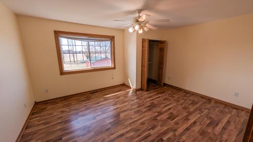 700 38th Ave NE, Austin, MN 55912
