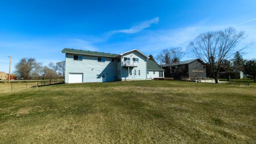 700 38th Ave NE, Austin, MN 55912