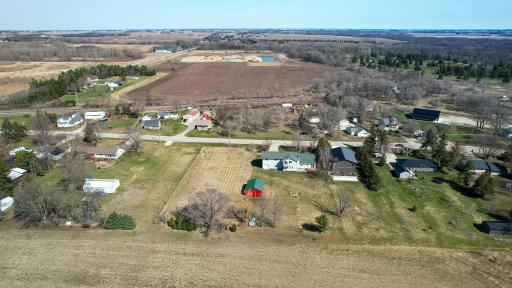 700 38th Ave NE, Austin, MN 55912