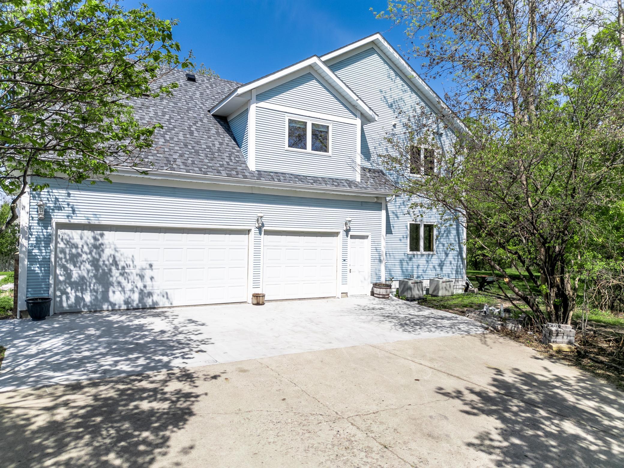 1301 64th Ave N (01of 100).jpg