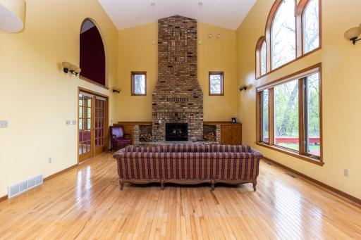 1301 64th Avenue N, Fargo, ND 58102