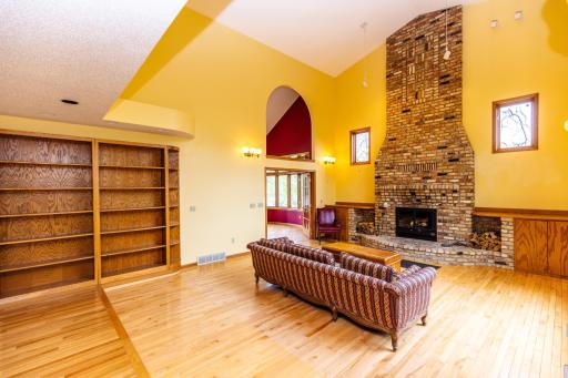 1301 64th Avenue N, Fargo, ND 58102