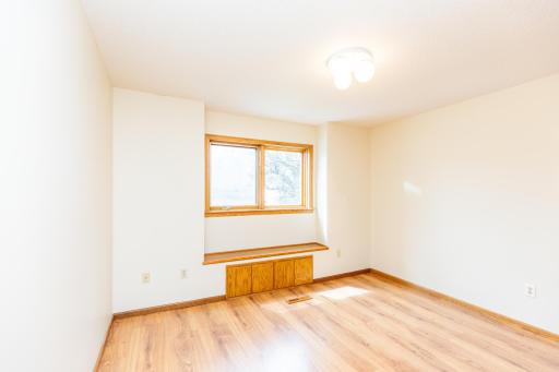 1301 64th Avenue N, Fargo, ND 58102