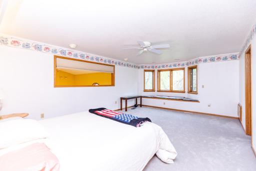 1301 64th Avenue N, Fargo, ND 58102
