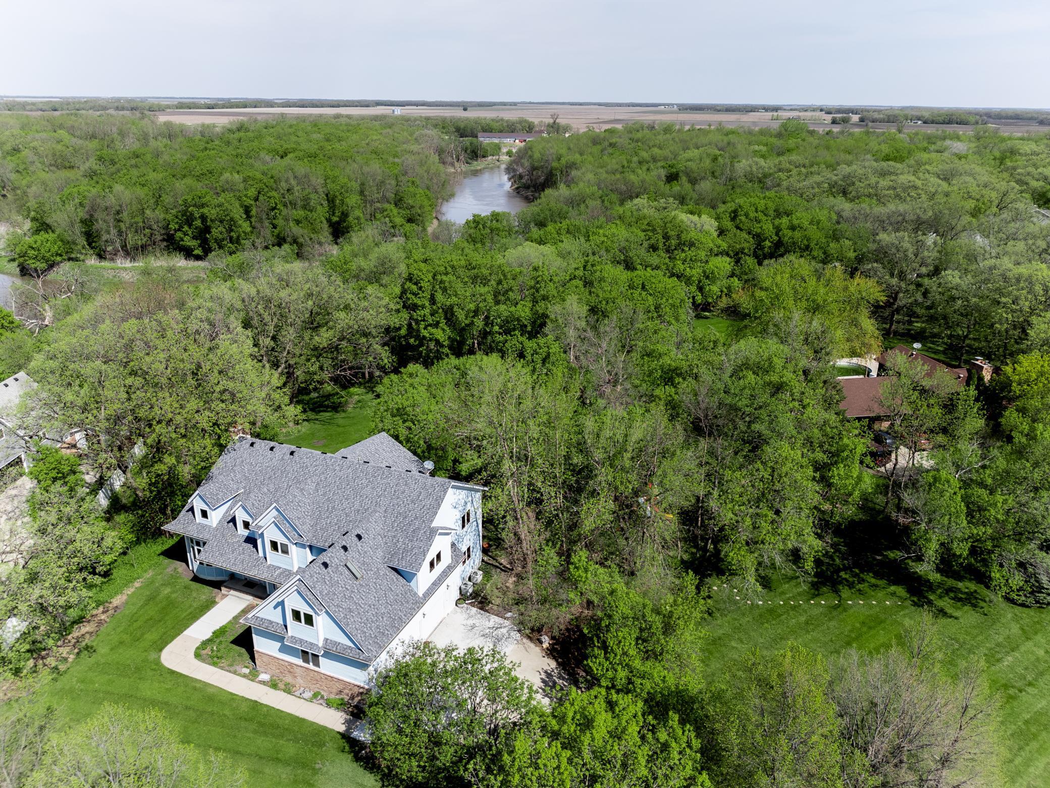 1301 64th Ave N (93 of 100).jpg