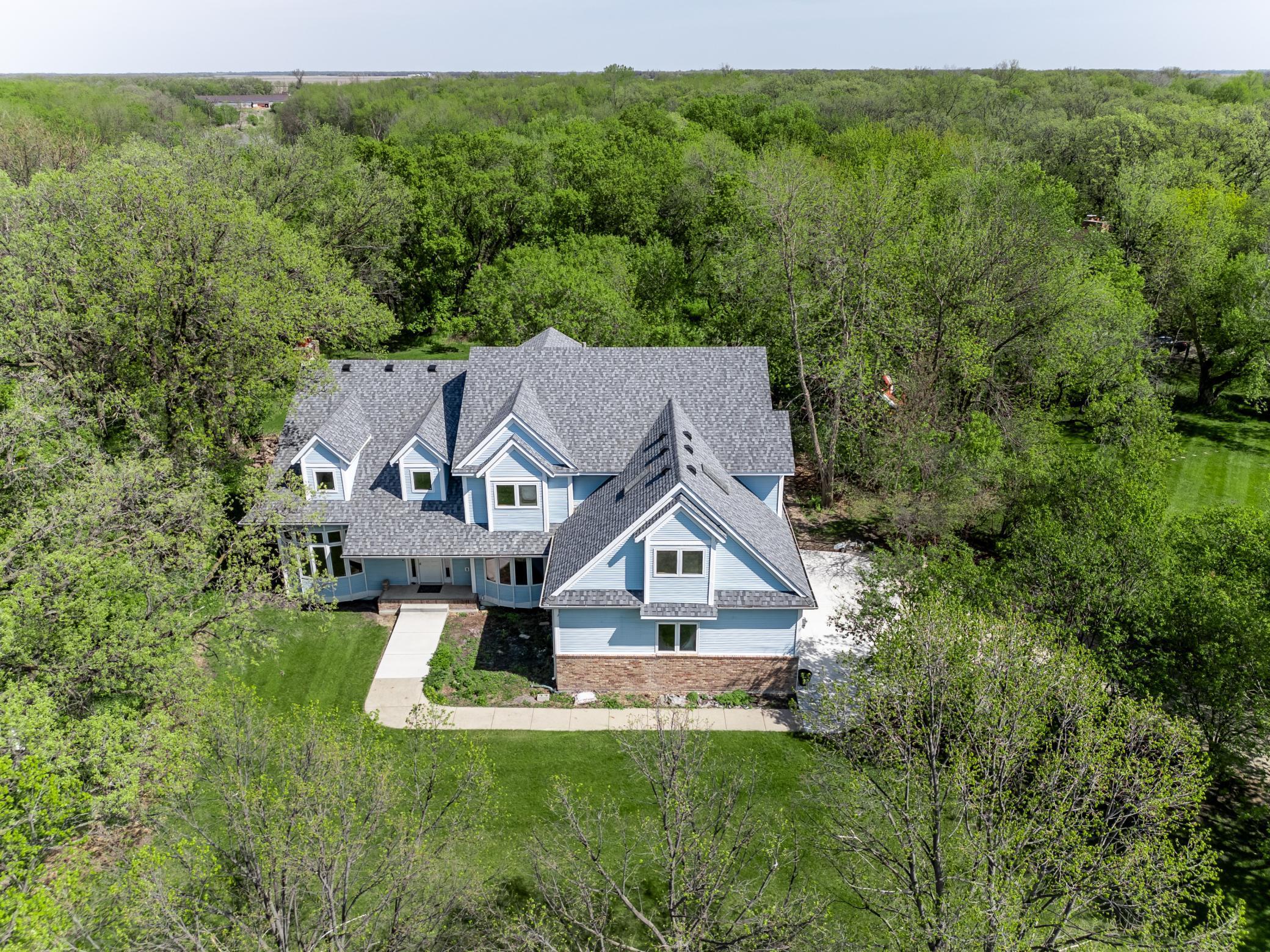 1301 64th Ave N (92 of 100).jpg