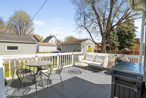 1355 Charles Avenue, Saint Paul, MN 55104