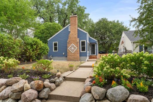 5425 24th Avenue S, Minneapolis, MN 55417