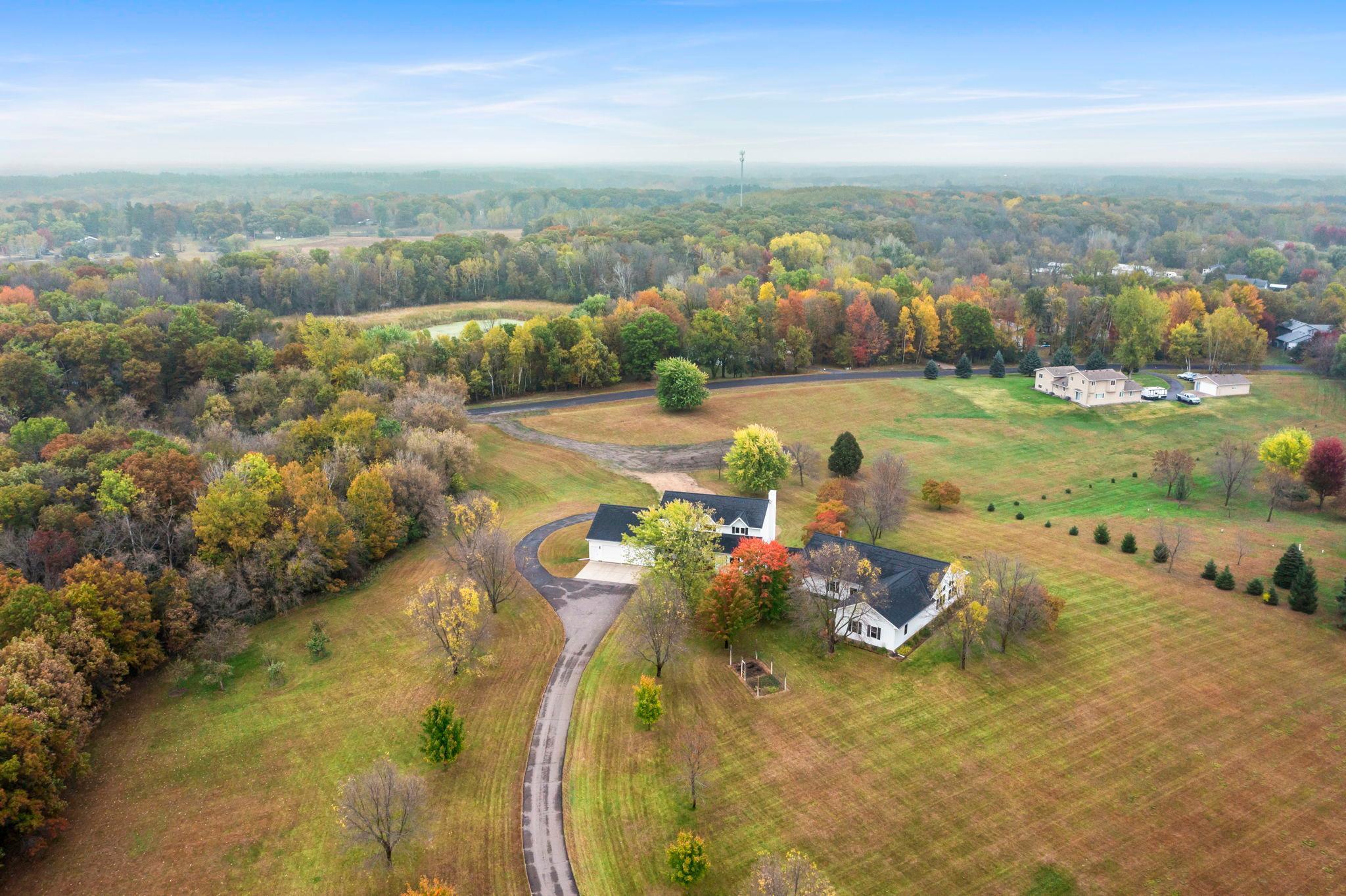 5-web-or-mls-18720 114th St SE-115.jpg