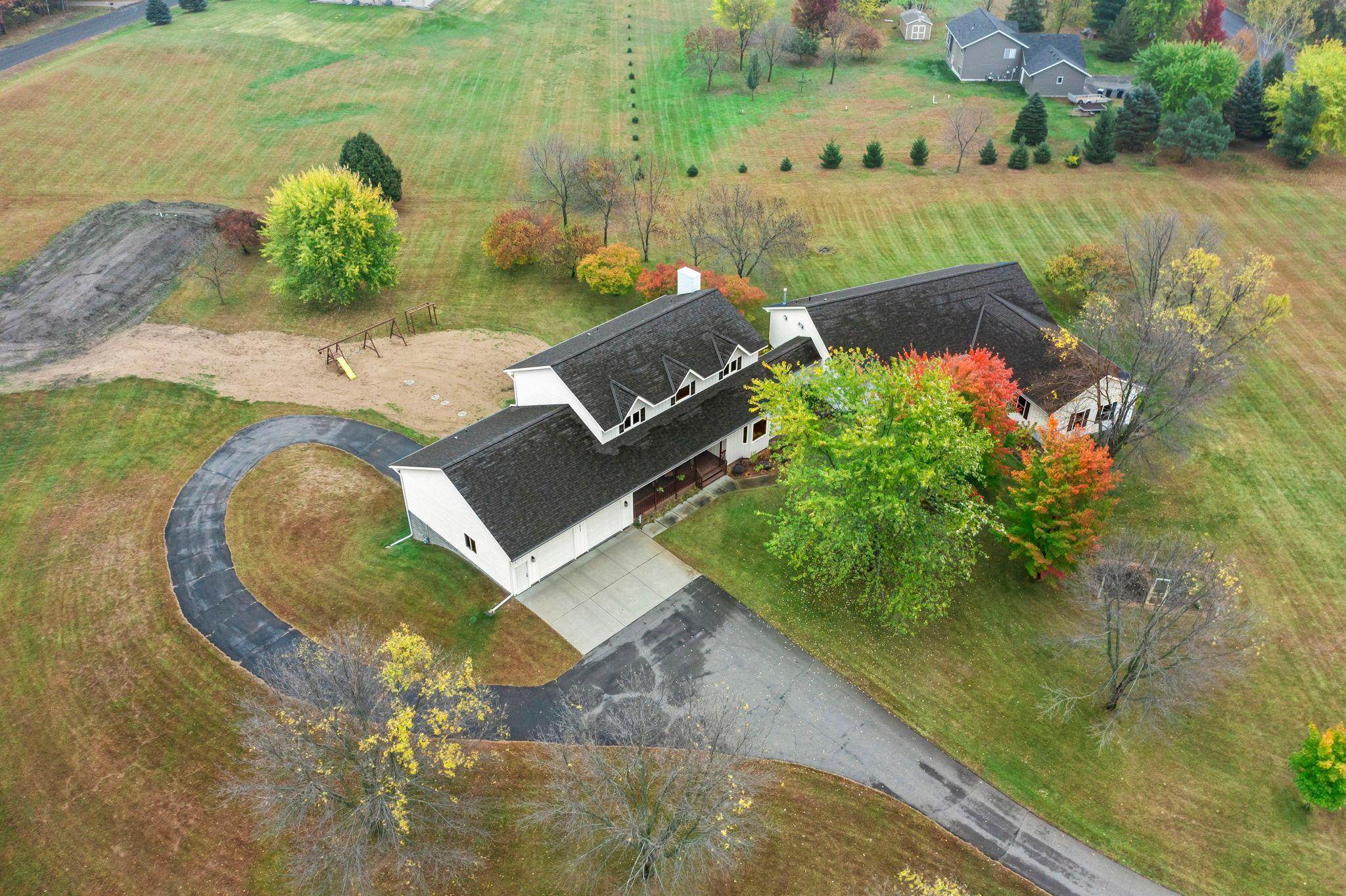 7-web-or-mls-18720 114th St SE-94.jpg