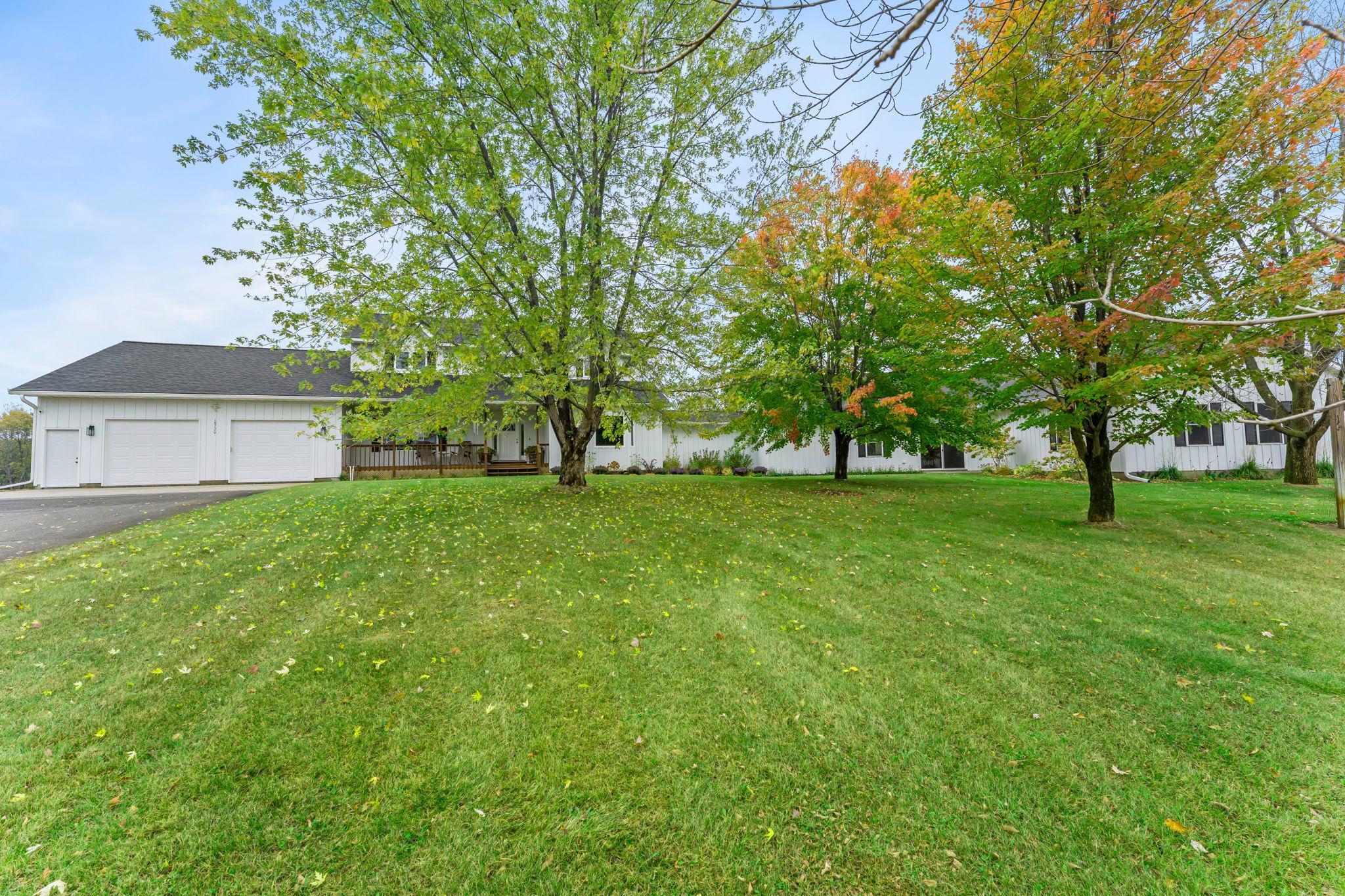 22-web-or-mls-18720 114th St SE-19.jpg