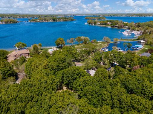 27755 Island View Rd, Excelsior, MN 55331