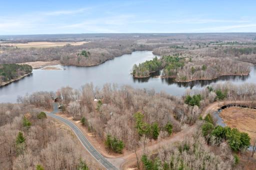 5-web-or-mls-3320 68th St-6.jpg