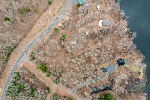 2-web-or-mls-3320 68th St-9.jpg