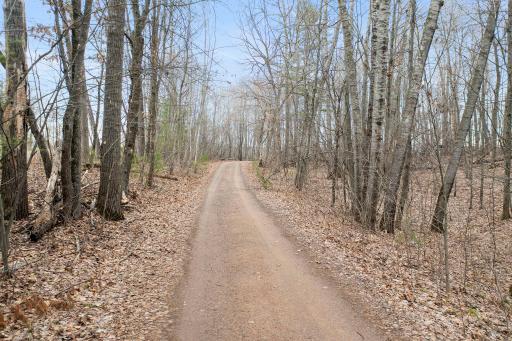 9-web-or-mls-3320 68th St-21.jpg